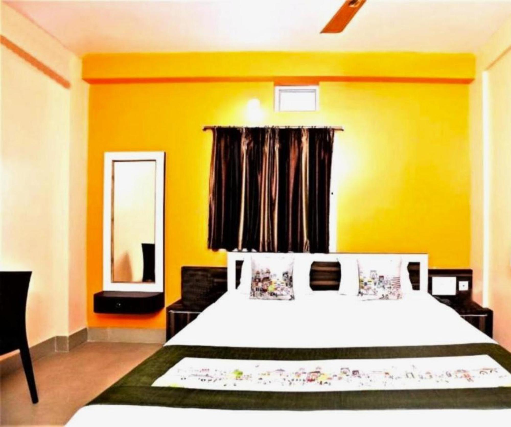 Hotel Krishna Residency Puri Near Sea Beach Best Choice Of Travellers By Morservices Exteriör bild